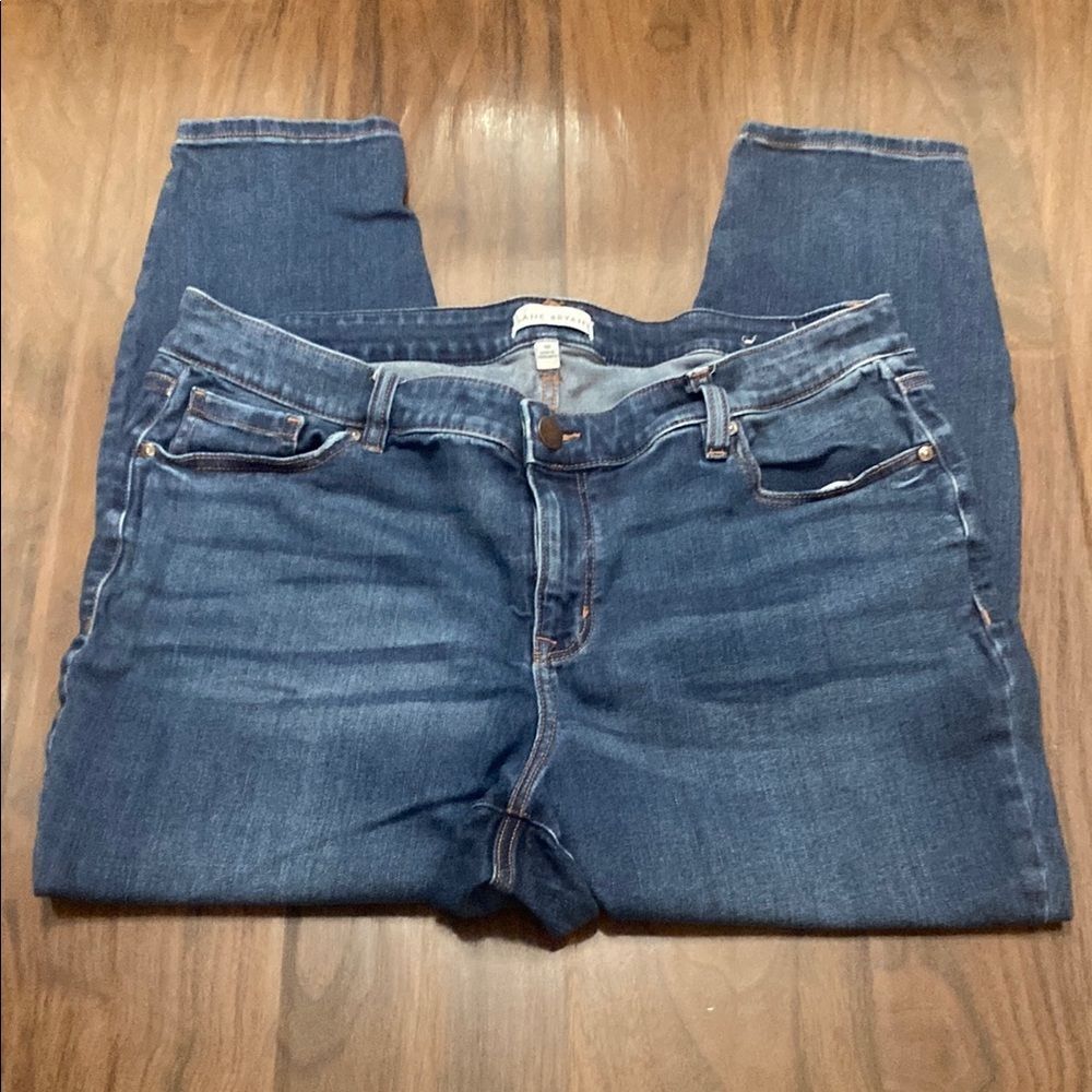 Sold - Picture 4 of 8